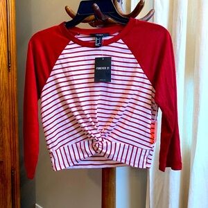 Forever 21 Pop and Play Mid Sleeve Crop Top